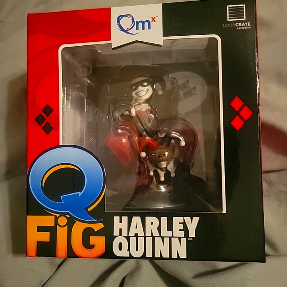 QFig Harley Quinn Qmx Loot Crate Exclusive